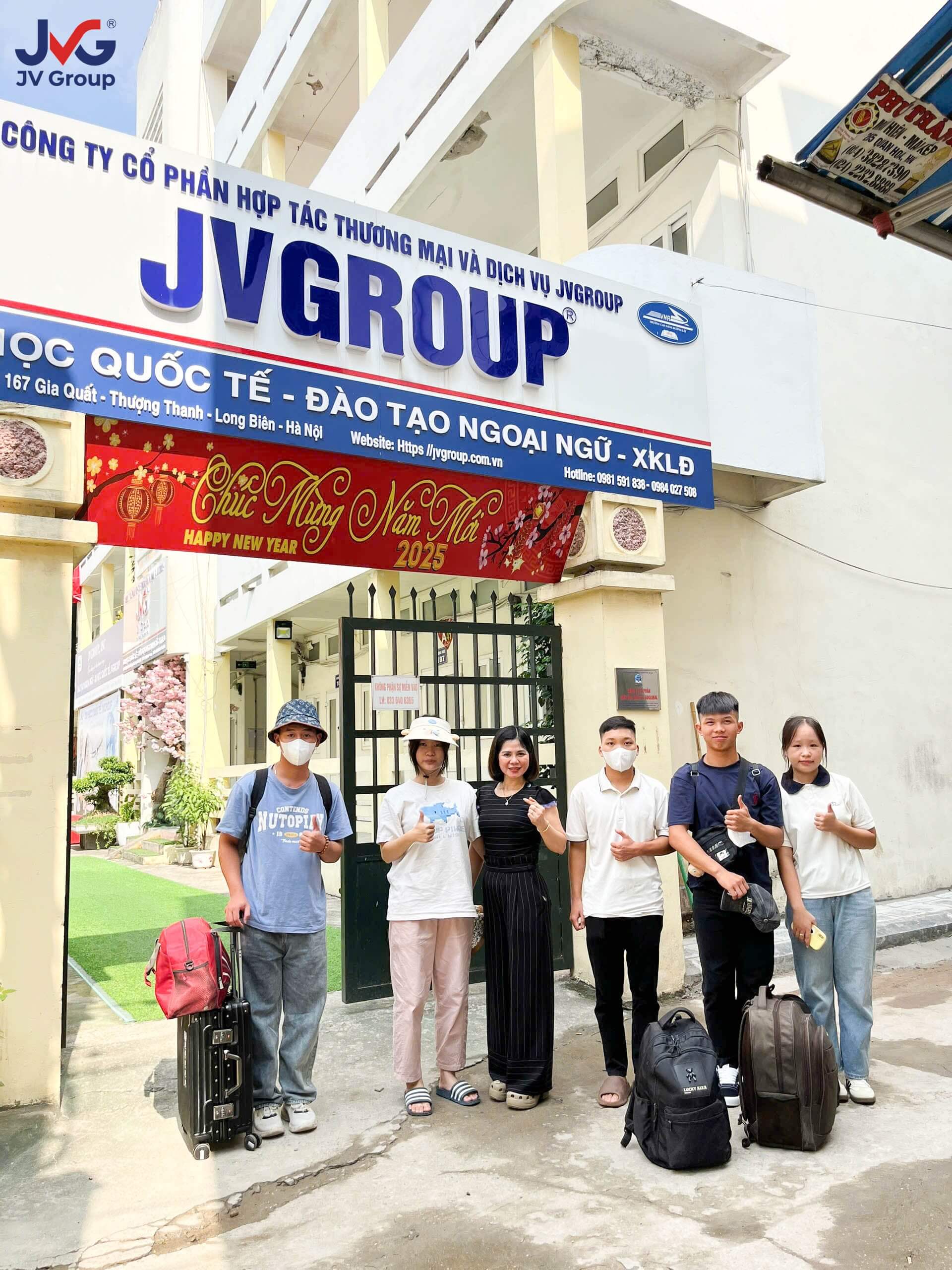 jvgroup-tuyen-sinh