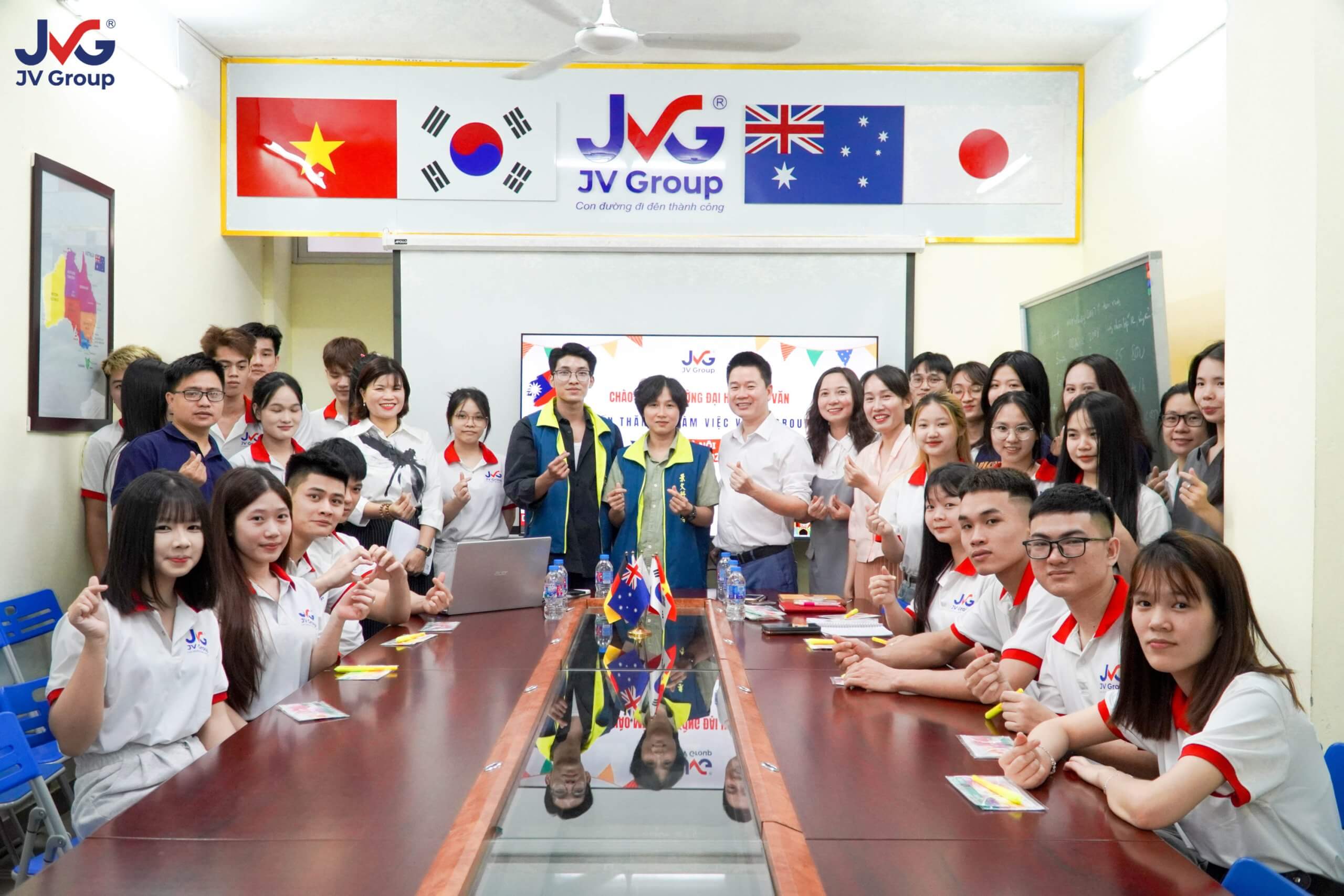 Đại học Cảnh Văn thăm và làm việc tại trung tâm du học Đài Loan uy tín JVGroup